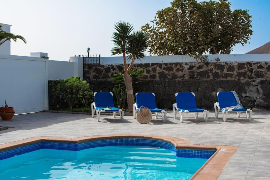 Casa Marlay Spacious, Heated Pool, Bbq & Fast Wi-Fi Only 15 Minutes Walk To Town Playa Blanca  Eksteriør bilde